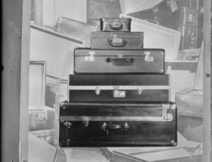 Treuhandstelle depot: Confiscated suitcases (source: http://collections.jewishmuseum.cz)