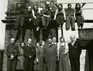 Krásnohorská Gasse Treuhandstelle employees (source: http://collections.jewishmuseum.cz)